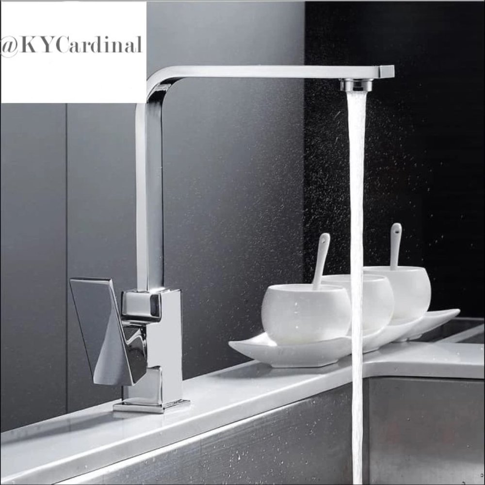 Modern Kitchen Faucet - Chrome finish
